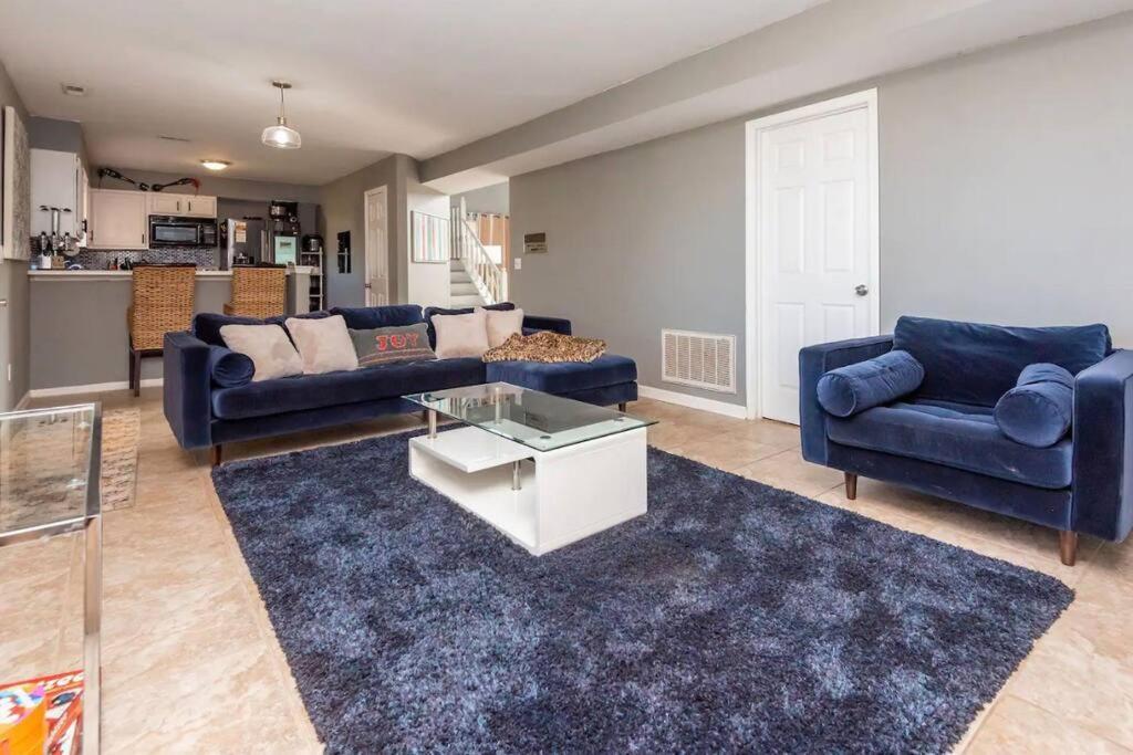20Min To International Airport! 10Min To Pnc Music! Wifi Apartment Charlotte Bagian luar foto